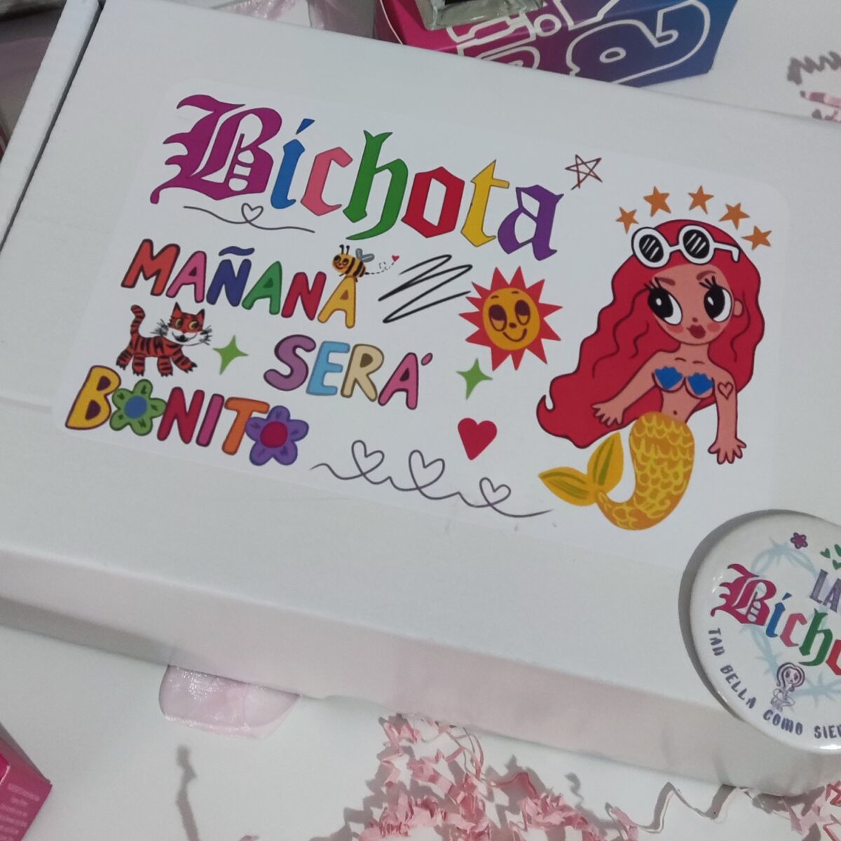 Camiseta /bolsas/botellas.Mañana será bonito  " Bichota" - Imagen 1