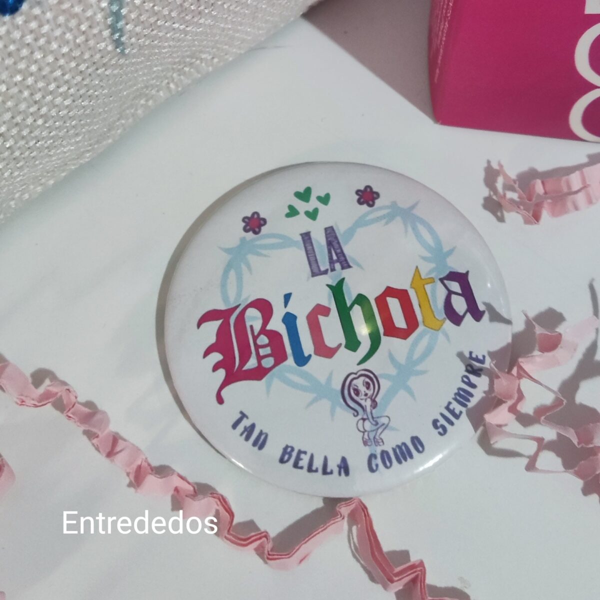 Camiseta /bolsas/botellas.Mañana será bonito  " Bichota" - Imagen 14