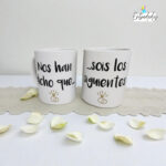 Esta taza con nombre personalizado es un regalo práctico y único, ideal para disfrutar del café o té. Personalízala con nombre, iniciales o mensaje especial y convierte un detalle cotidiano en un recuerdo inolvidable.