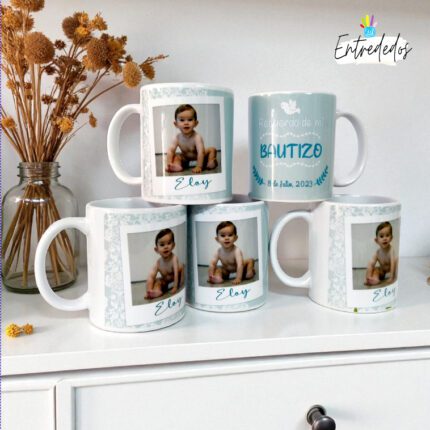 Tazas Personalizadas para Bautizo: Fotografía y Diseño