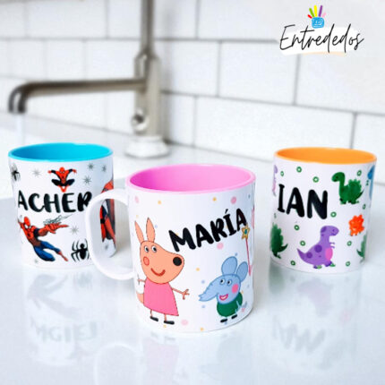 Tazas infantiles de plástico: ¡elige tu diseño favorito!
