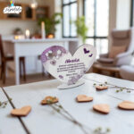 Placa Decorativa En Madera Corazón  Violeta