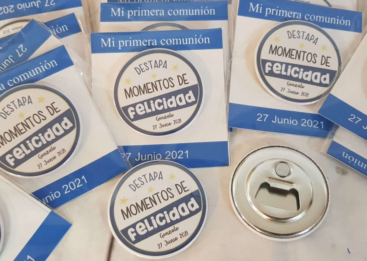 Chapa con abridor  "MOMENTOS DE FELICIDAD" - Imagen 2