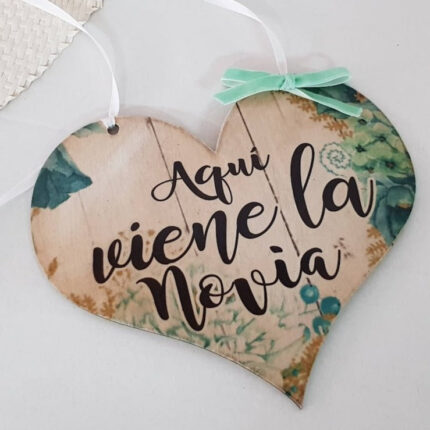 Cartel corazón para pajes de madera "FLORES"