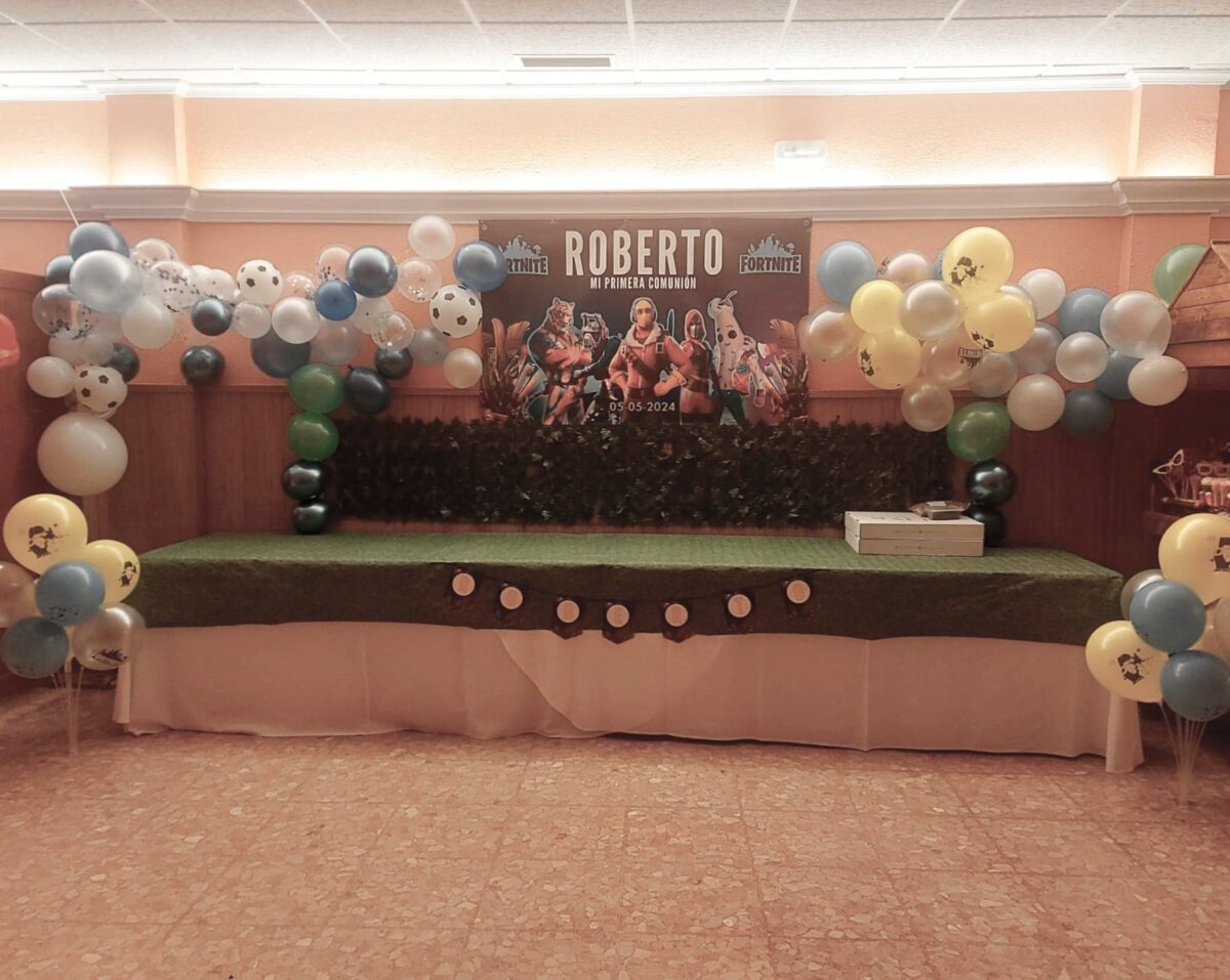Fondo de mesa dulces de FORNITE - Imagen 2
