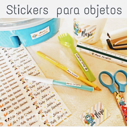 Etiquetas adhesivas para material escolar