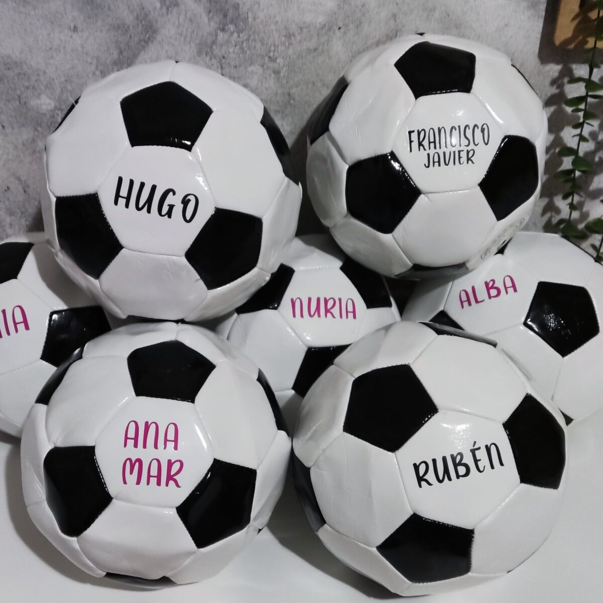 Balón de fútbol con escudos y nombres (CANTIDAD) - Imagen 1