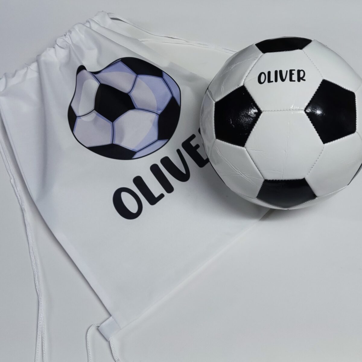 Mochila con el dibujo de un BALON + NOMBRE - Imagen 1
