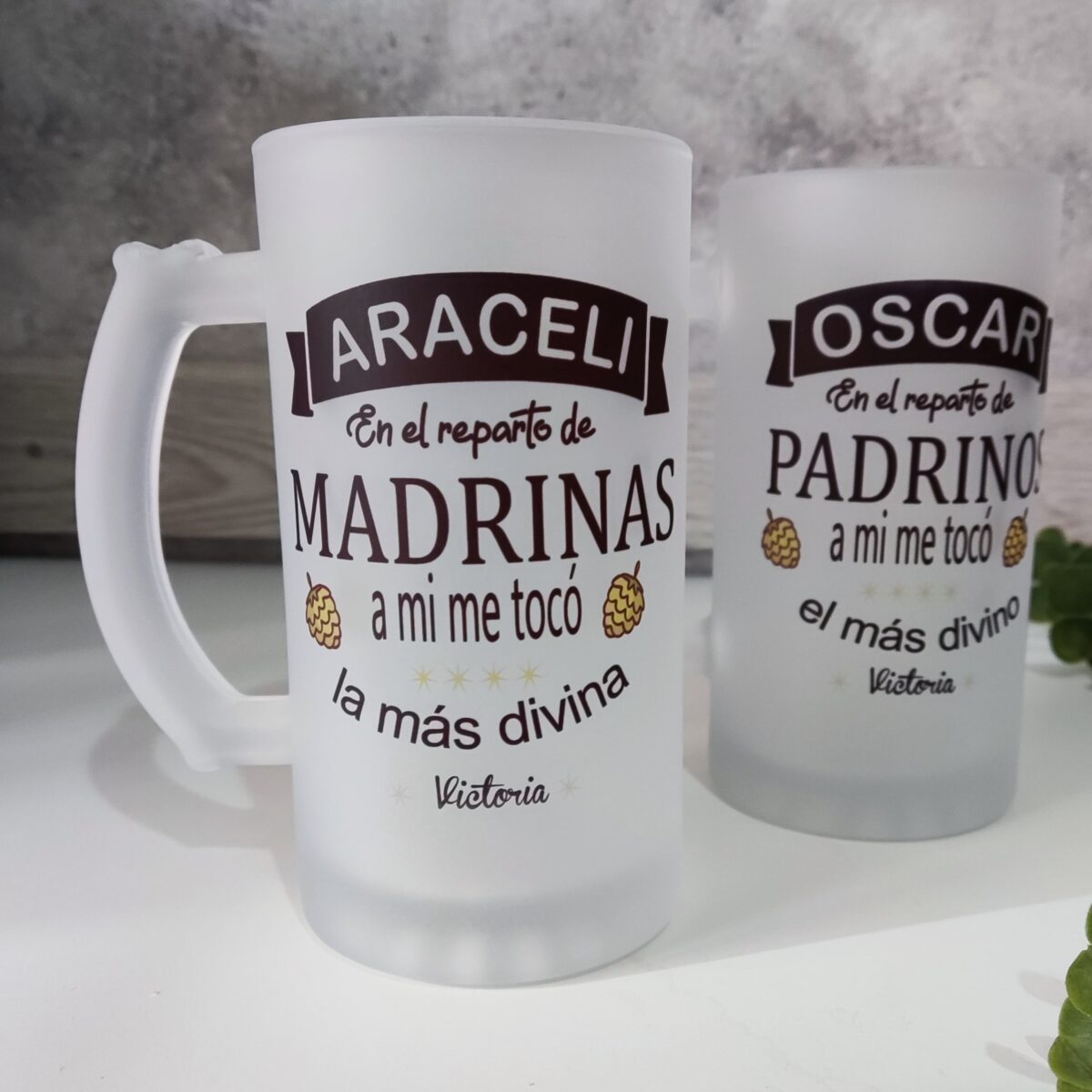 kit regalo con jarra de cerveza para padrinos/madrinas - Imagen 7
