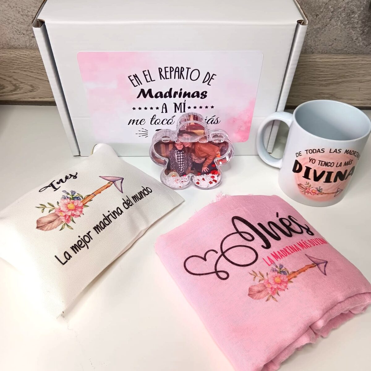 Kit regalo para madrinas diseño flecha - Imagen 2