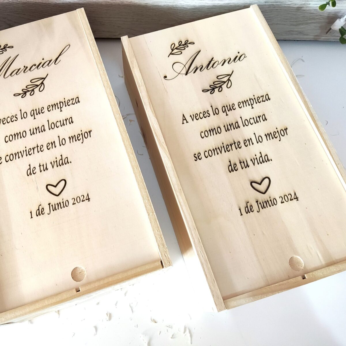 Caja de vino de madera para 2 botellas de 750ml - Imagen 1