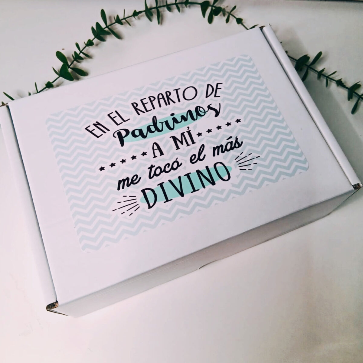 Kit regalo padrino para el más divino - Imagen 1