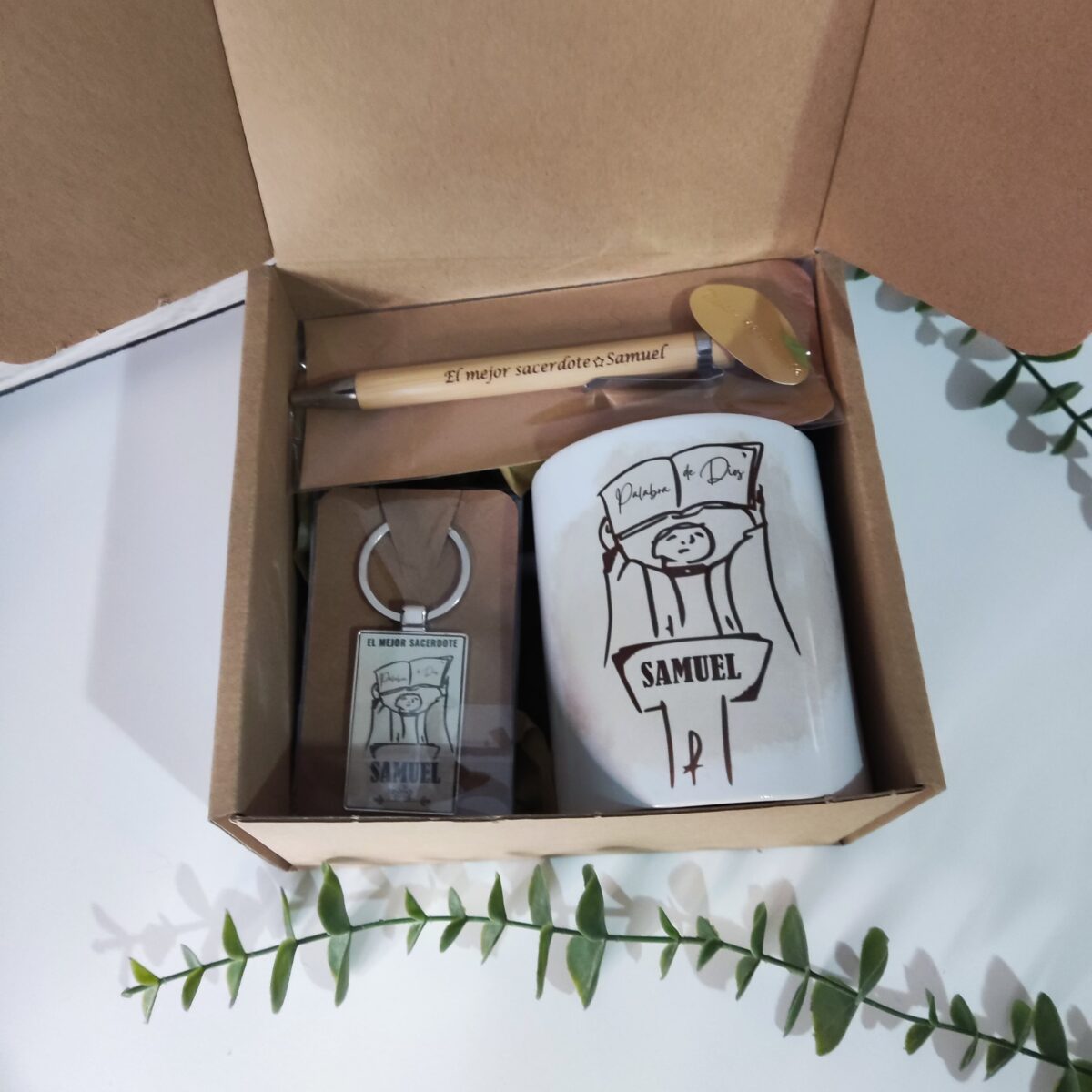 Regalo para sacerdote personalizado diseño Biblia - Imagen 7