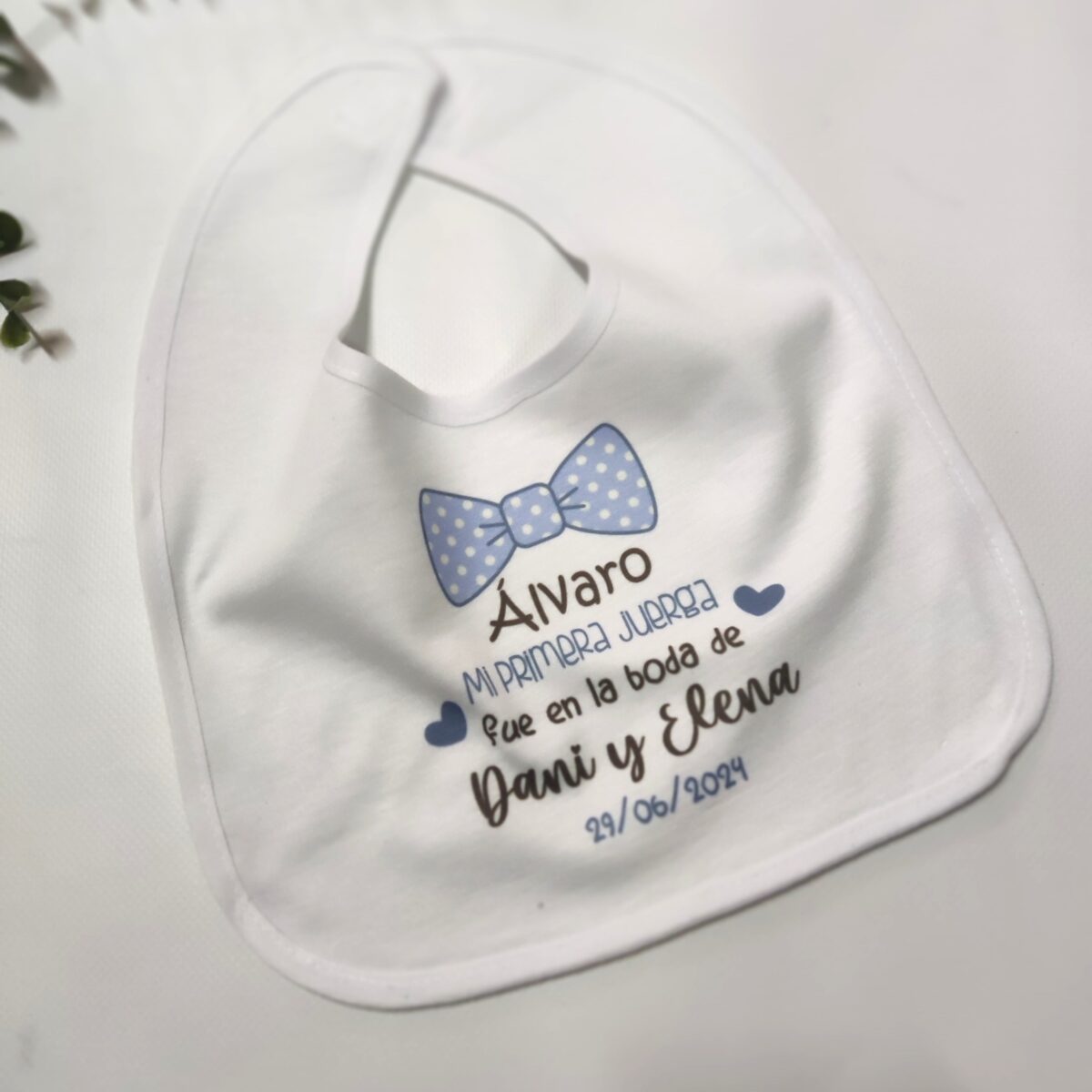 Baberos para eventos variedad de diseños disponibles - Imagen 25