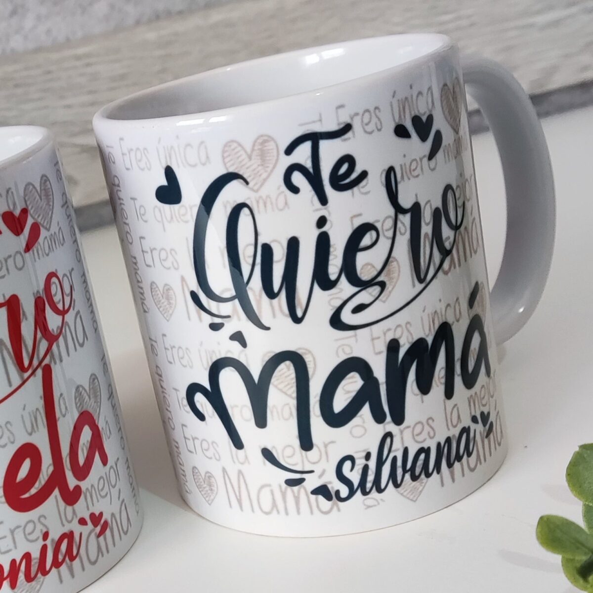 Taza personalizada para mamá/abuela con frase te quiero Mamá - Imagen 4