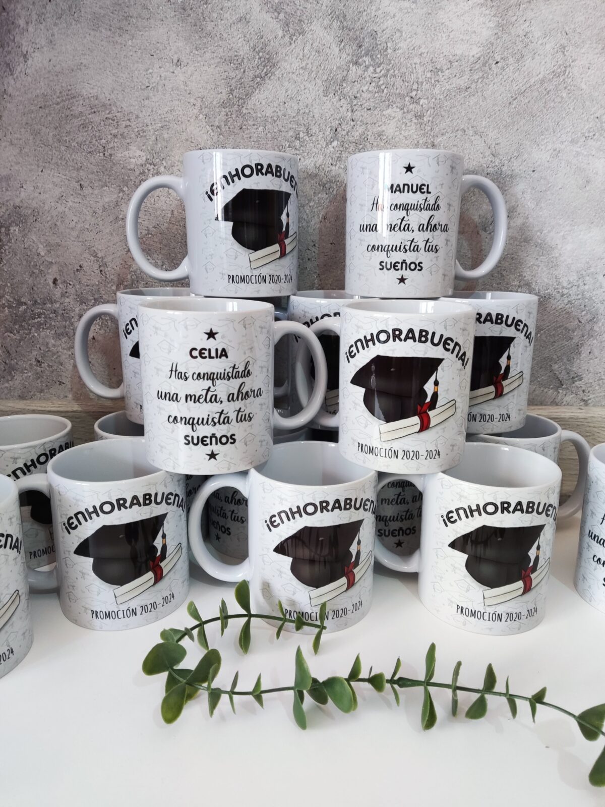 Taza personalizada para graduación - Imagen 2