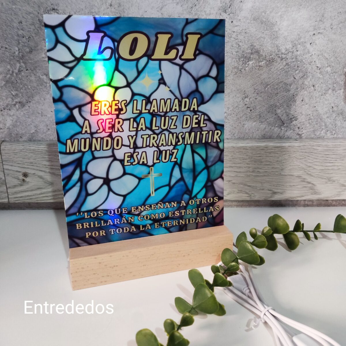Base de madera con luz para regalo de catequistas - Imagen 1