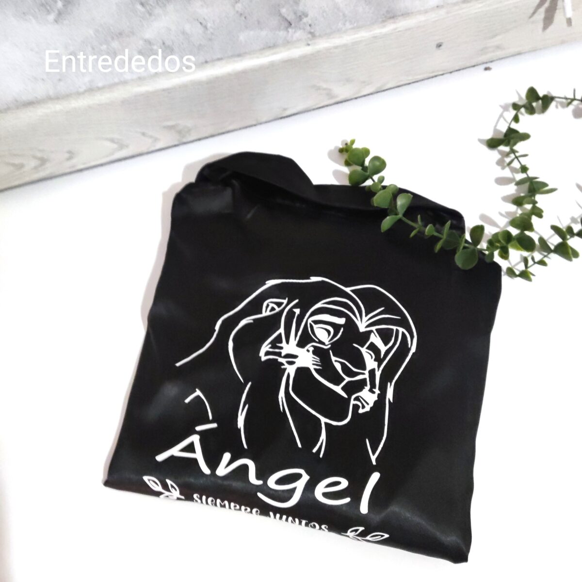 Bata de novio personalizada de varias temáticas - Imagen 17