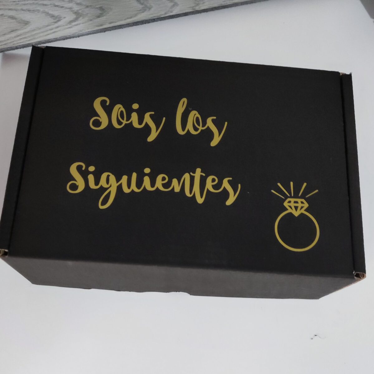 kit Caja de cartón con copas de cava - Imagen 4