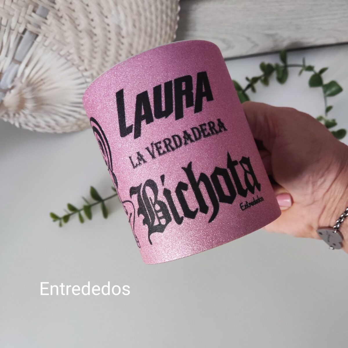 Taza con purpurina y frases personalizadas - Imagen 1