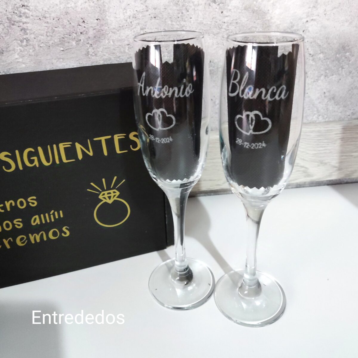 kit Caja de cartón con copas de cava - Imagen 8