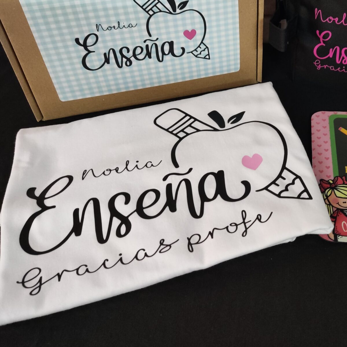 Camiseta profesora personalizada - Imagen 3