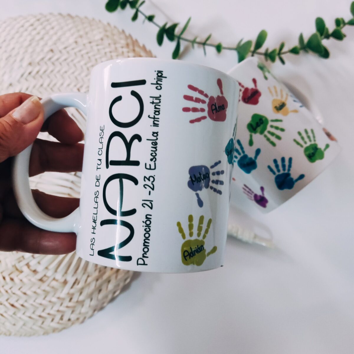 Taza profesor LAS HUELLAS DE TU CLASE - Imagen 1