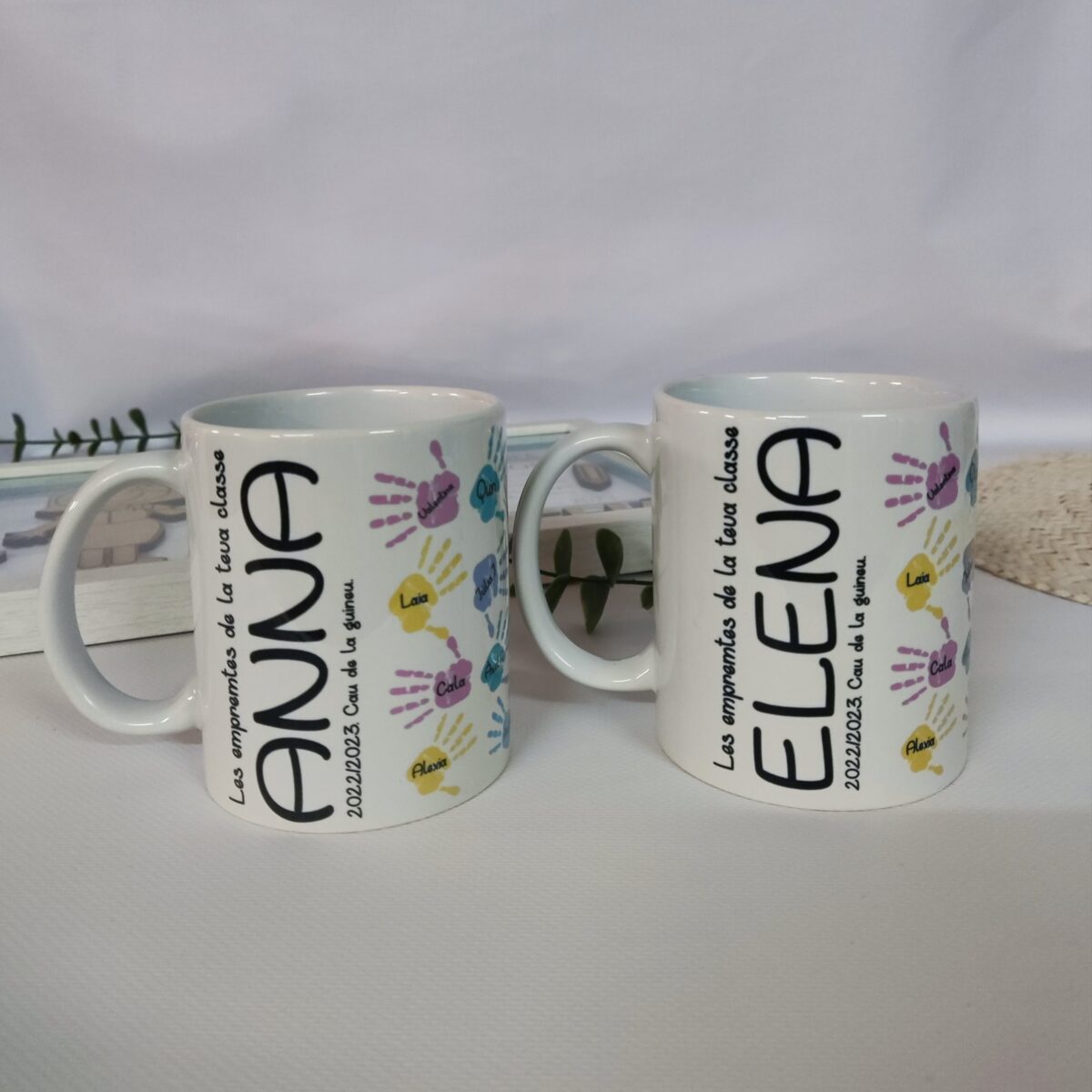Taza profesor LAS HUELLAS DE TU CLASE - Imagen 3
