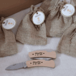 Navaja Personalizada de Acero y Madera Natural