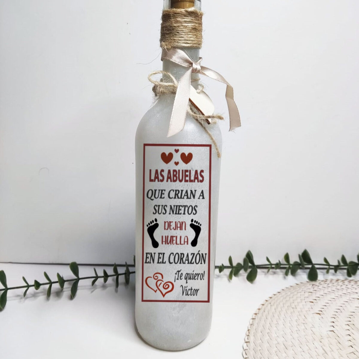 Botella luminosa ABUELOS QUE CRIAN A SUS NIETOS - Imagen 1