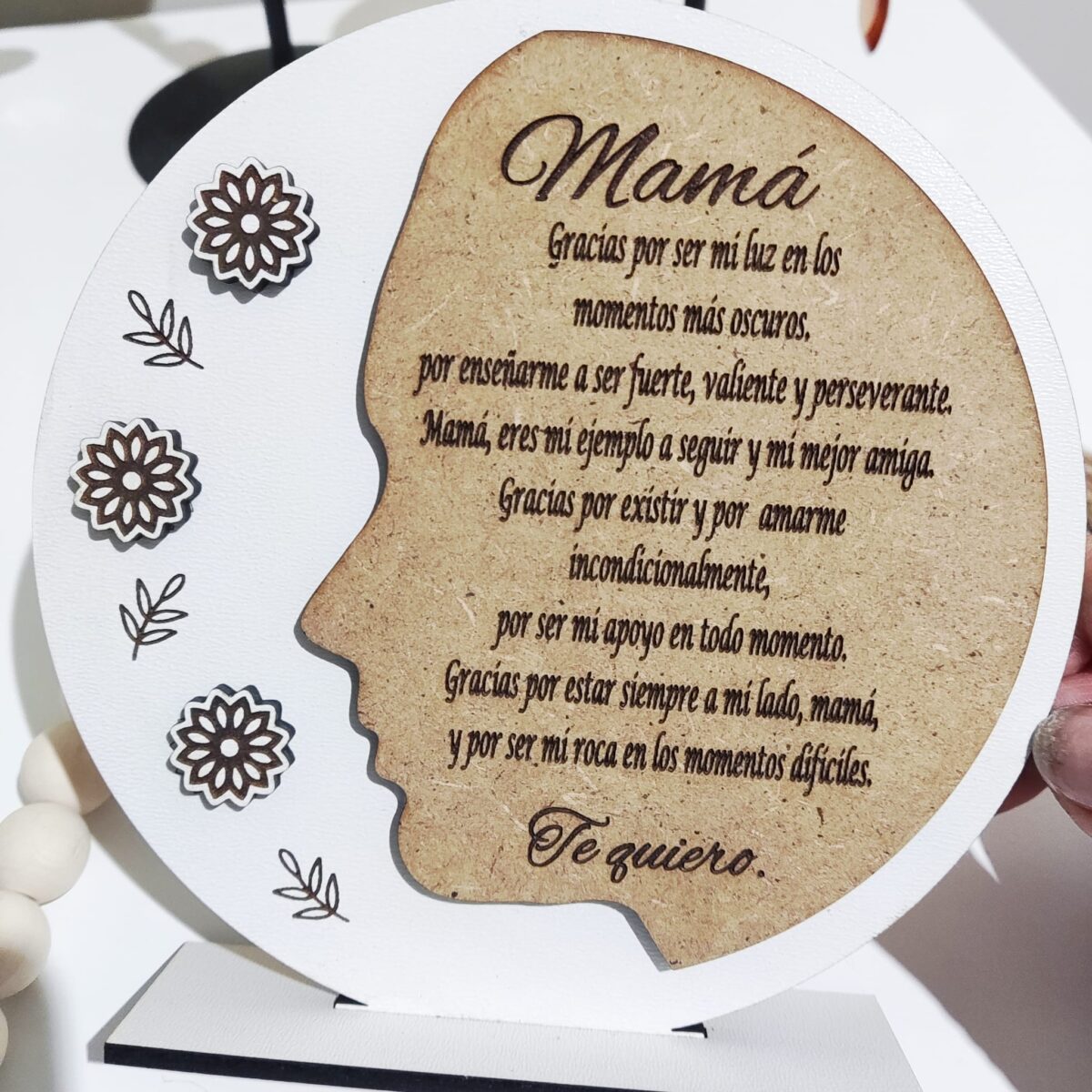 Placa de madera personalizada "SILUETA DE MUJER" - Imagen 2