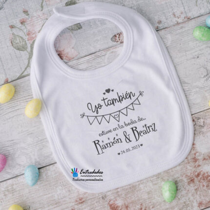 Baberos personalizados "BODAS" BANDERITAS