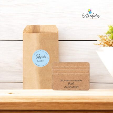 Tarjetero de Corcho Natural Personalizado con bolsita Papel