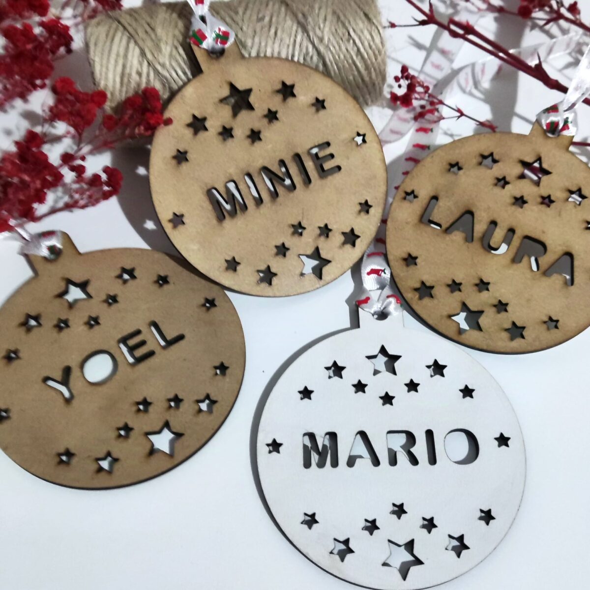 🎄 Bola madera personalizada 🎄 Estrellitas con nombre - Imagen 2
