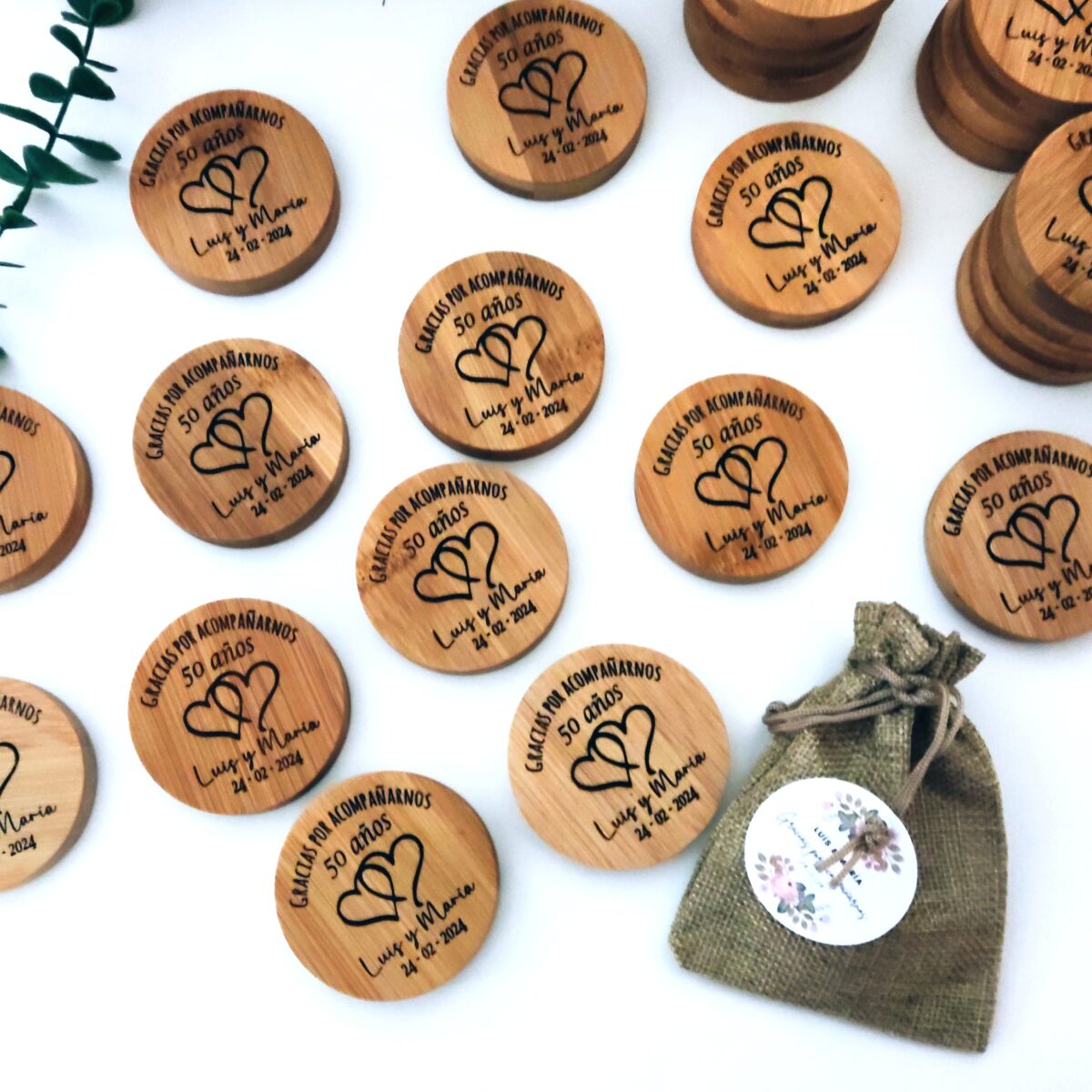Abrebotellas Madera Personalizado – Regalo Útil para Eventos - Imagen 4