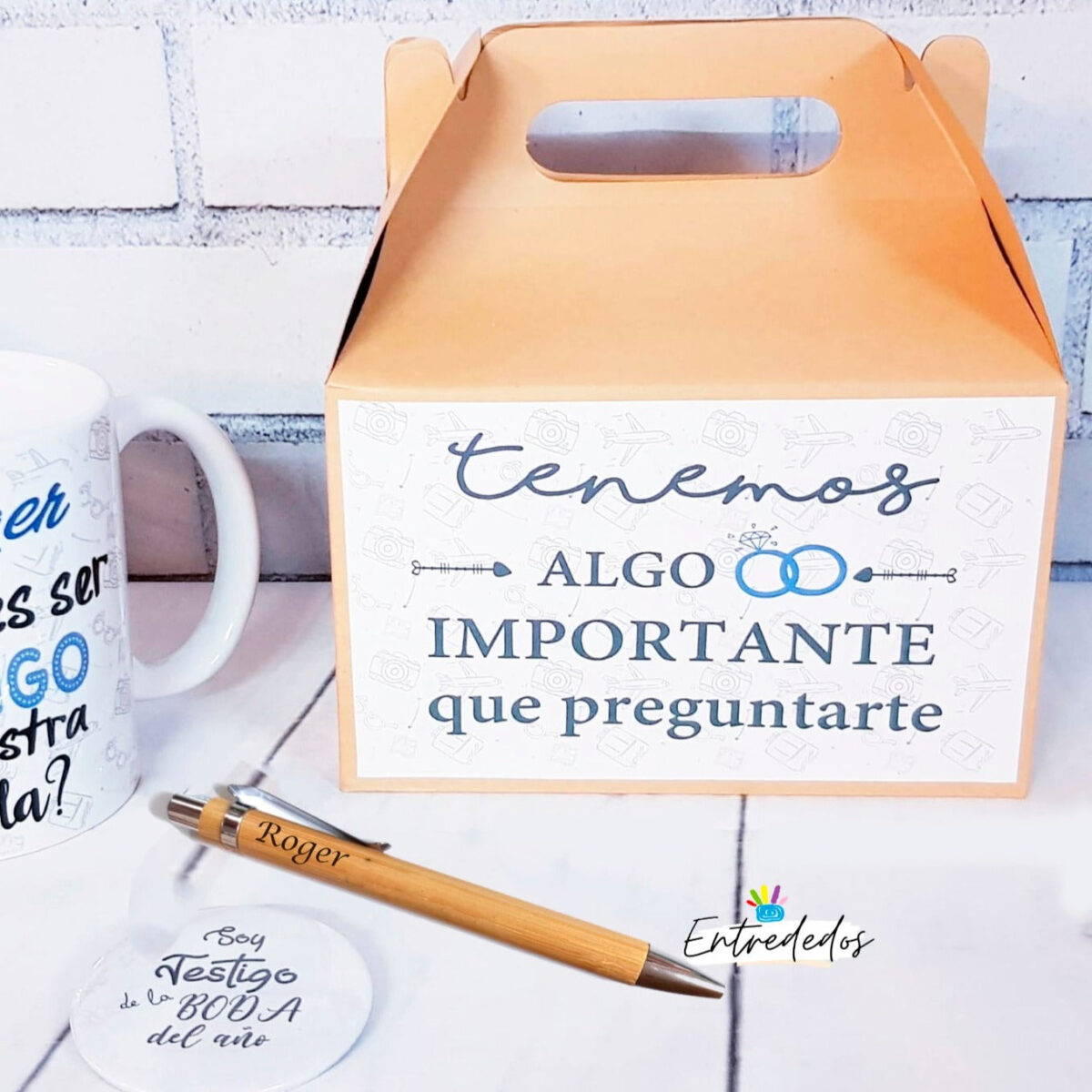 kit regalo testigos con diseño viajero - Imagen 1