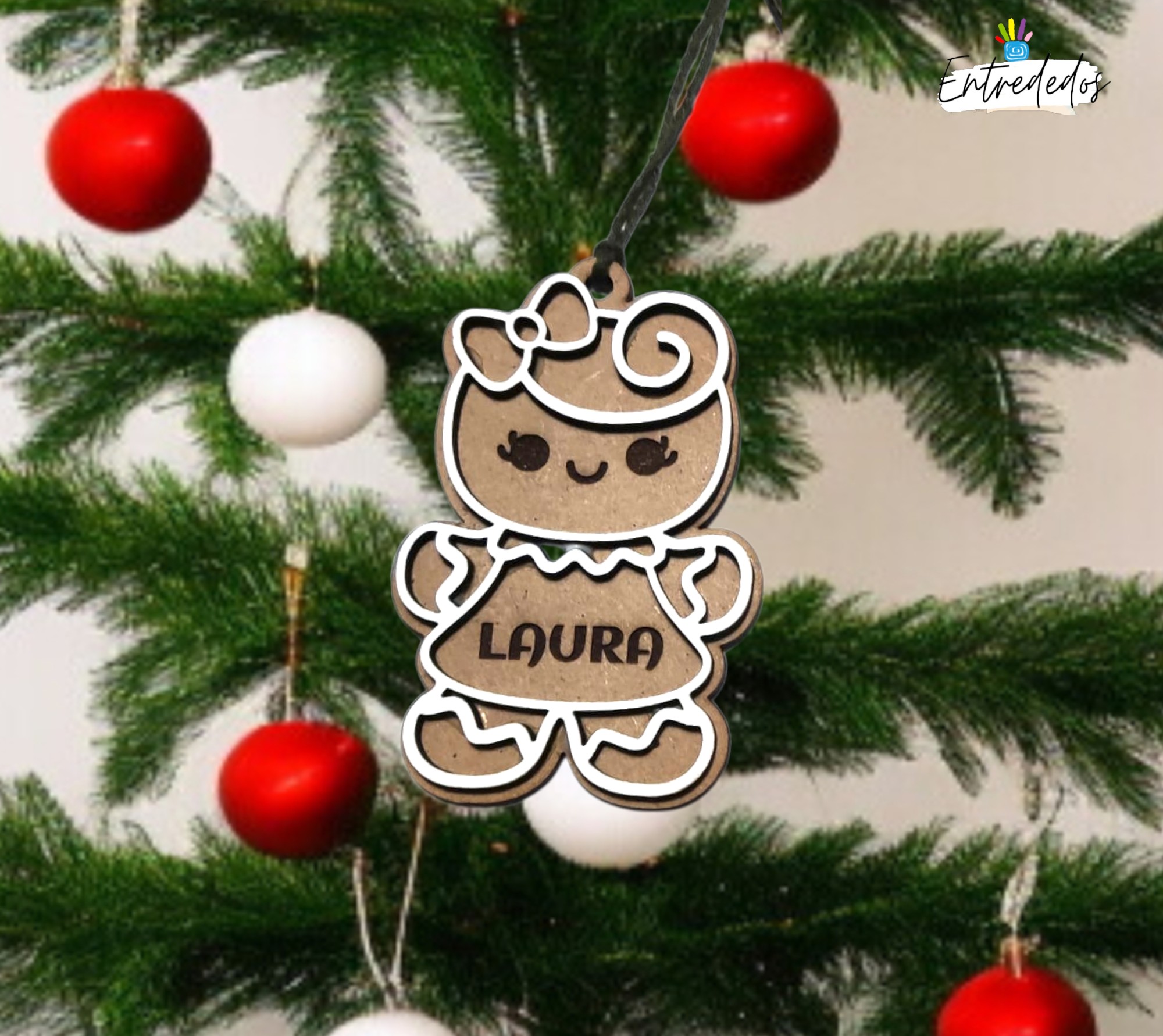 Adorno de Navidad galleta de jengibre de madera bicolor personalizado con nombre