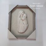 Cuadro El Dulce Beso de María – Marco Gris /Lino