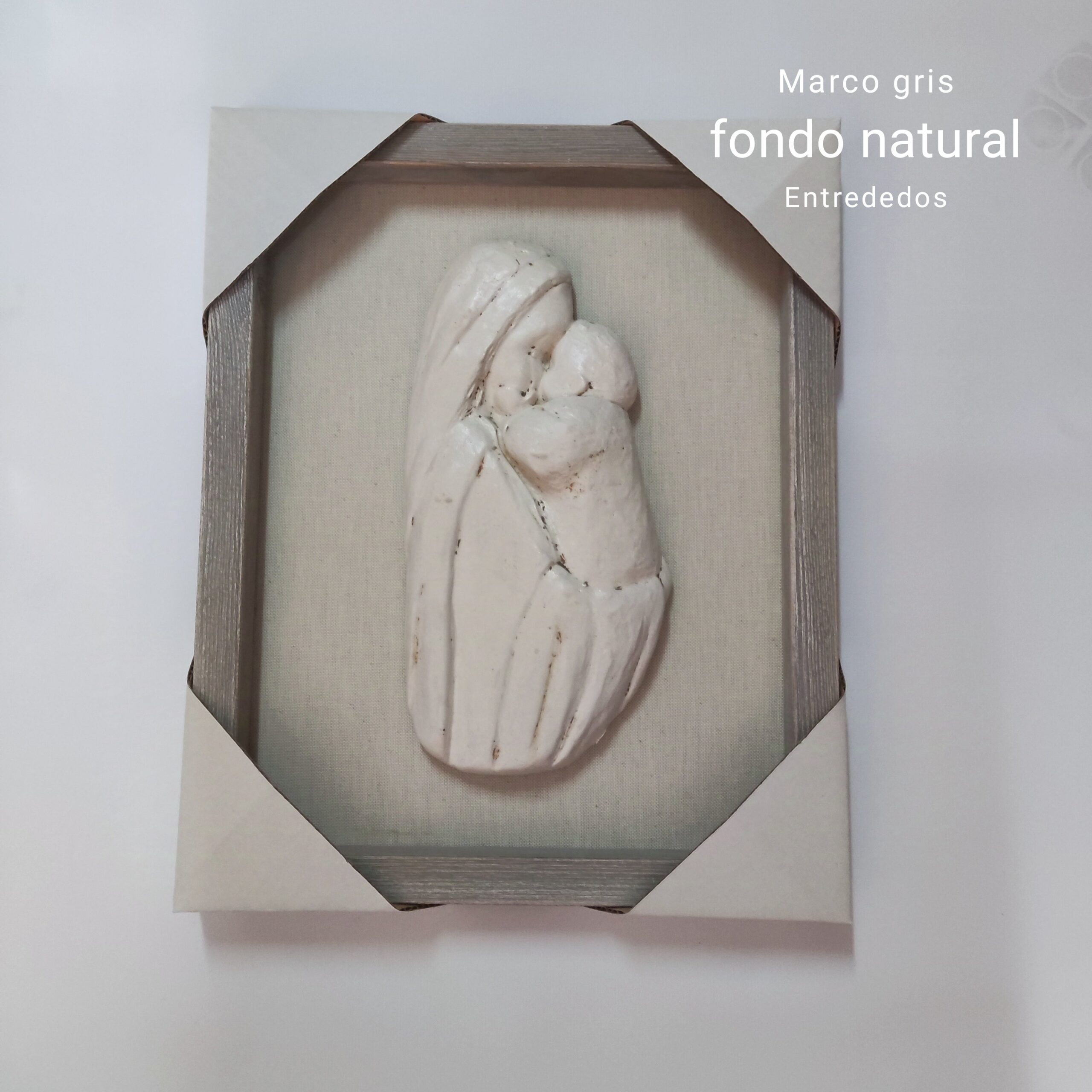 cuadro-virgen-maria-artesanal-color-gris Cuadro El Dulce Beso de María – Marco Gris /Lino - Imagen 1