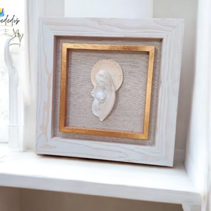 Cuadro El Tierno Abrazo de la Virgen María – Arte Religioso Artesanal y Único