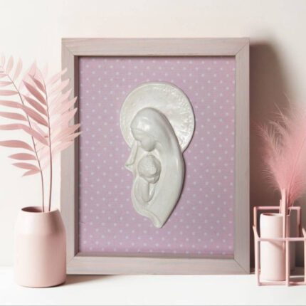 Cuadro El Tierno Abrazo de la Virgen María – Arte Religioso Artesanal y Único