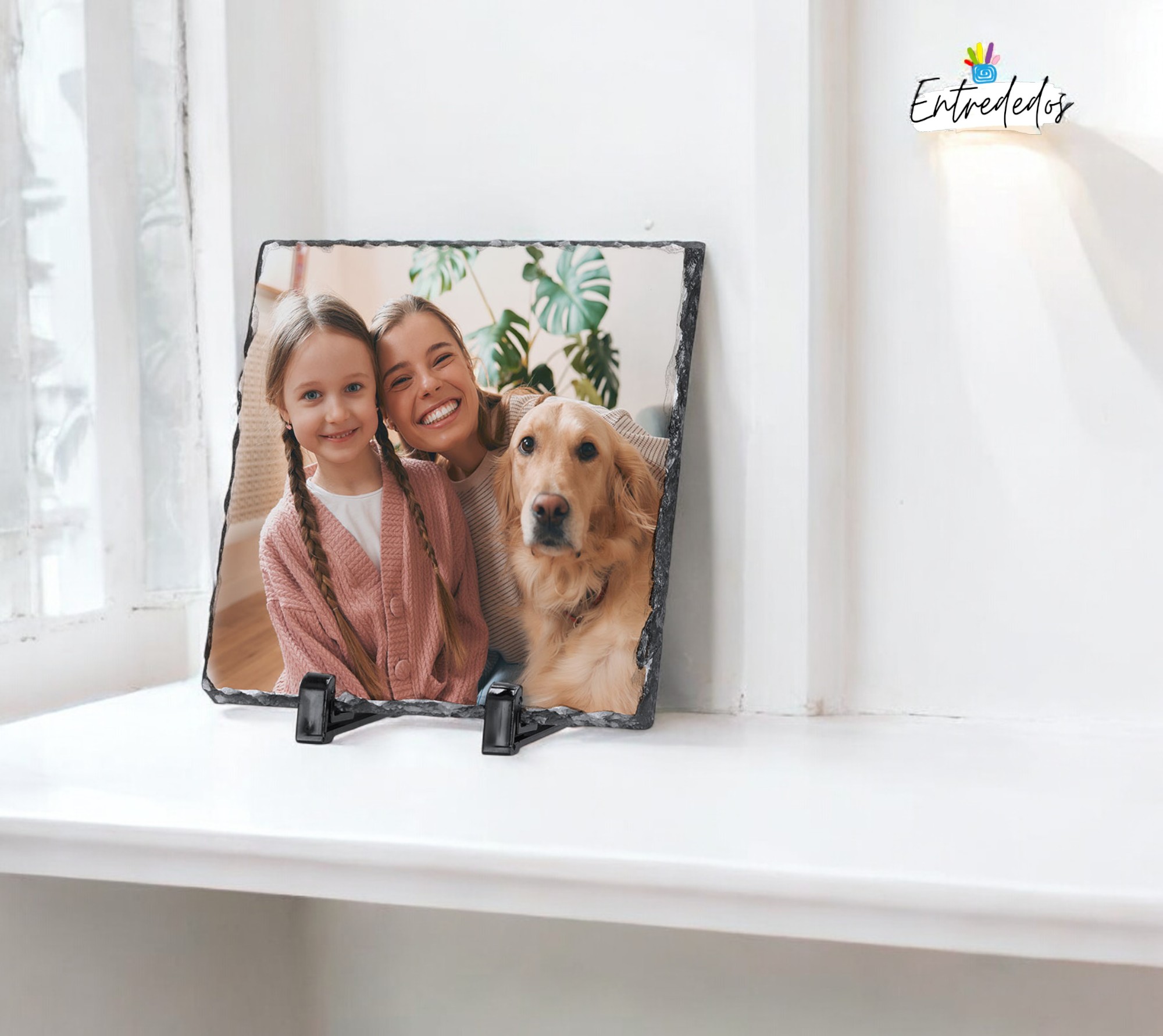 foto piedra personalizada con imagen y texto grabado en pizarra