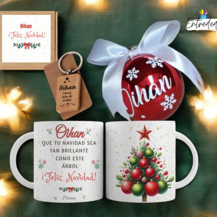 “Kit navideño personalizado con taza, bola roja y llavero”